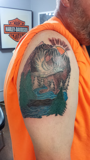 Tattoo Shop «Cupid Slave Tattoo Company», reviews and photos, 7111 US-278, Covington, GA 30014, USA