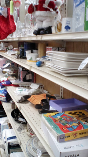 Thrift Store «Valley Thrift Store», reviews and photos, 4301 Dixie Hwy, Fairfield, OH 45014, USA