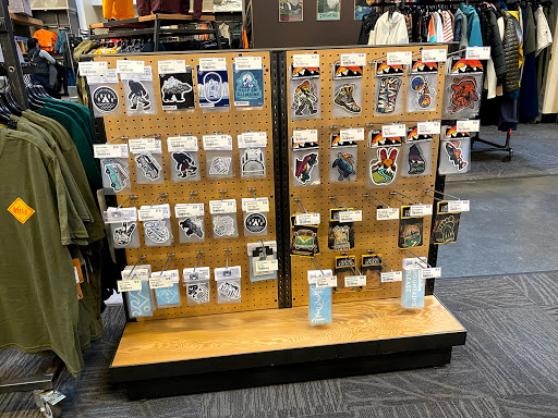 Camping Store «REI», reviews and photos, 6281 W 135th St, Overland Park, KS 66223, USA