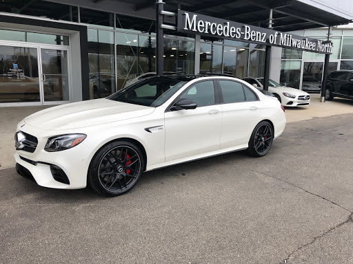 Mercedes Benz Dealer «Mercedes-Benz of Milwaukee North», reviews and photos, 1400 W Silver Spring Dr #105, Milwaukee, WI 53209, USA
