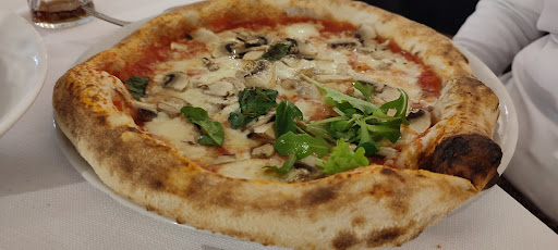 Ristorante Pizzeria Il Torrione in Colle di Val dElsa, Provincia di Siena