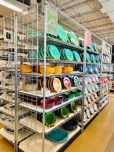 Outlet Store «Pottery Barn Outlet», reviews and photos, 3939 I-35 #920, San Marcos, TX 78666, USA