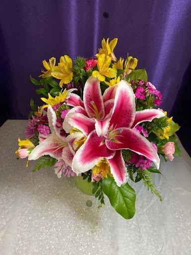 Florist «Penguin Flowers», reviews and photos, 2465 NW Monroe Ave, Corvallis, OR 97330, USA