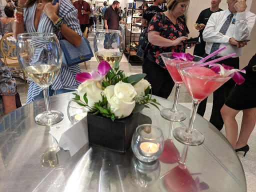 Caterer «Santa Barbara Catering Company», reviews and photos, 1090 W 5th St, Tempe, AZ 85281, USA