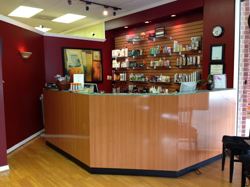 Hair Salon «The Studio Salon», reviews and photos, 1568 Kingwood Dr, Kingwood, TX 77339, USA