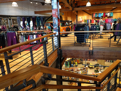 Camping Store «REI», reviews and photos, 222 Yale Ave N, Seattle, WA 98109, USA