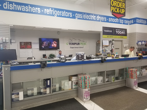Appliance Store «ABC Warehouse», reviews and photos, 3500 Marketplace Cir Suite D, Traverse City, MI 49684, USA