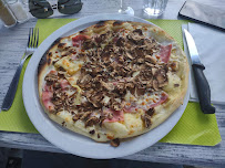 Pizza du Pizzeria La Paillote à Vivonne - n°13