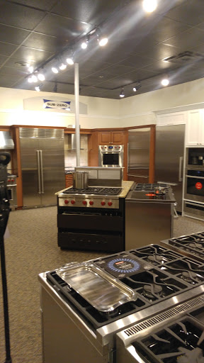 Appliance Store «Appliance Gallery (Dayton)», reviews and photos, 2601 W Dorothy Ln, Moraine, OH 45439, USA