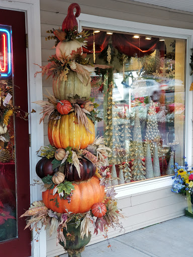 Rubrums Florist Ltd., 154 S Highland Ave, Ossining, NY 10562, USA, 