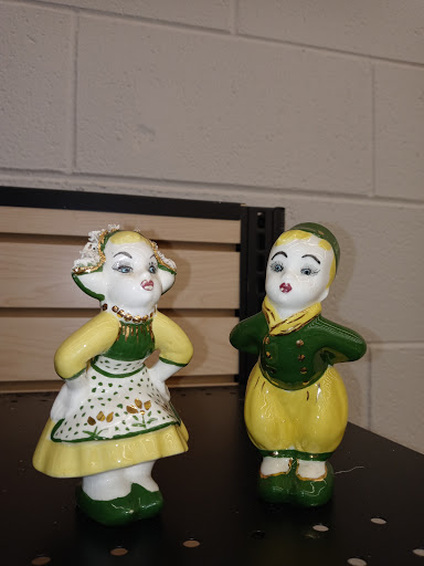 Thrift Store «Furniture with a Heart Thrift Store», reviews and photos, 2165 Morse Rd, Columbus, OH 43229, USA