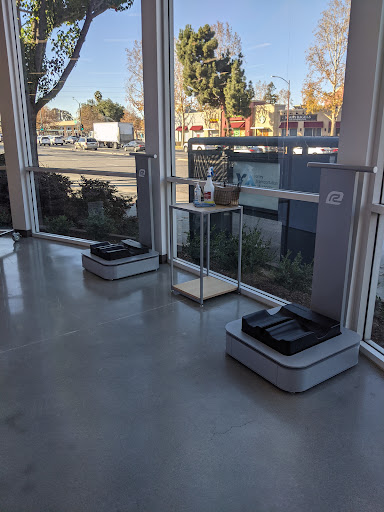 Running Store «Road Runner Sports», reviews and photos, 877 E Hamilton Ave, Campbell, CA 95008, USA