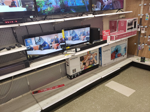 Shopping Mall «Ten Acre Mall», reviews and photos, 639 Straits Turnpike, Watertown, CT 06795, USA