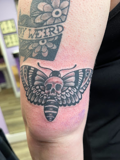 Explore memento mori tattoo ideas, creative tattoo ideas in Saint Louis, available at Easy Street Tattoo
