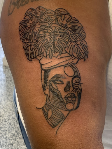 Tattoo Shop «Premium Tattoo», reviews and photos, 4130 Broadway, Oakland, CA 94611, USA