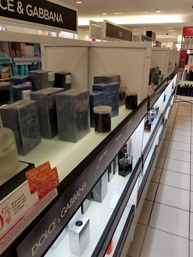 Hair Salon «Ulta Beauty», reviews and photos, 409 Crossroads Blvd, Cary, NC 27511, USA