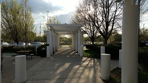 Community Center «Eola Community Center», reviews and photos, 555 S Eola Rd, Aurora, IL 60504, USA