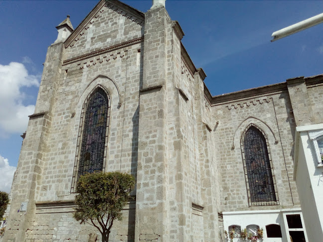 Iglesia Católica San Felipe | Latacunga - Arquitecto