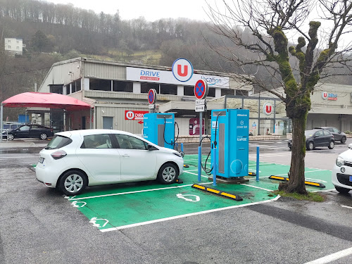 Borne de recharge de véhicules électriques PitPoint Charging Station Laguenne-sur-Avalouze