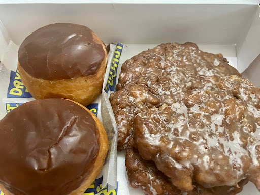Donut shop,Dessert shop «Daylight Donuts», reviews and photos, 214 W Commercial St,Ozark, AR 72949,United States