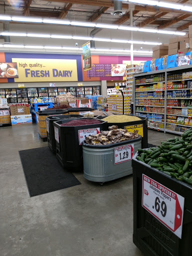 Grocery Store «Superior Grocers», reviews and photos, 4308 Slauson Ave, Maywood, CA 90270, USA