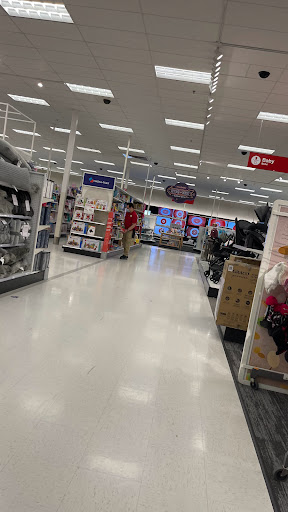 Department Store «Target», reviews and photos, 2100 N 2nd St, Millville, NJ 08332, USA