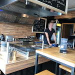 Photo n°2 de l'avis de Christian.f fait le 30/07/2019 à 10:43 sur le  De Lüx Curry Sylt - „Beste Currywurst wo gibt“ à Sylt