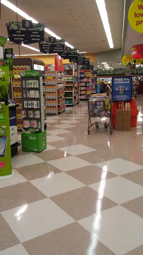 Grocery Store «Kroger», reviews and photos, 1664 E Stone Dr, Kingsport, TN 37660, USA