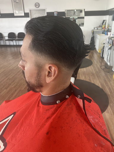 Barber Shop «Bogies Hall Fades Barbershop», reviews and photos, 12416 N 28th Dr, Phoenix, AZ 85029, USA