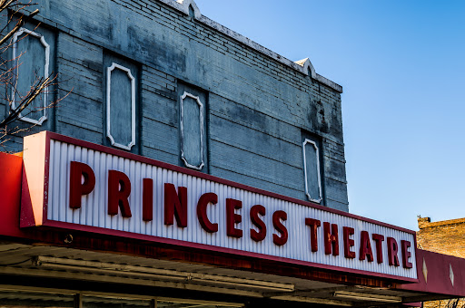 Movie Theater «Princess Theatre», reviews and photos, 72 S Main St, Lexington, TN 38351, USA