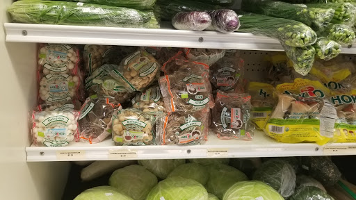 Grocery Store «Tsai Grocery», reviews and photos, 3115 Oak Valley Dr, Ann Arbor, MI 48103, USA