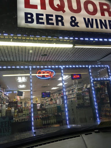 Liquor Store «Romulus Convenience Store», reviews and photos, 7610 Merriman Rd, Romulus, MI 48174, USA