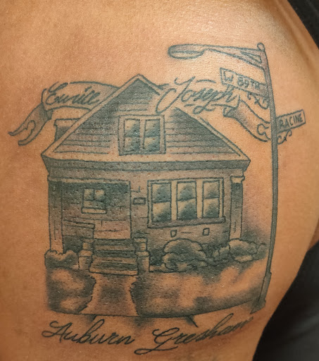 Tattoo Shop «Tatu Tattoo», reviews and photos, 1754 W North Ave, Chicago, IL 60622, USA