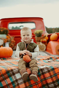 Chrissy Bee Photography - Photo 4 - Car repair in , Appleton