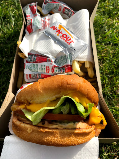 In-N-Out Burger image