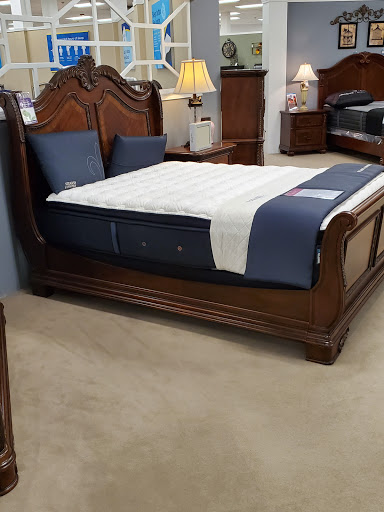 Furniture Store «Raymour & Flanigan Furniture and Mattress Store», reviews and photos, 9 Cabot Blvd E, Langhorne, PA 19047, USA