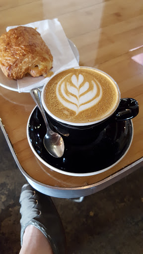 Coffee Shop «Lamplighter Coffee Roasters Roast Lab», reviews and photos, 1719 Summit Ave, Richmond, VA 23230, USA