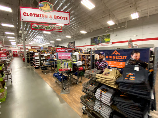 Home Improvement Store «Tractor Supply Co.», reviews and photos, 10520 Twin Cities Rd, Galt, CA 95632, USA