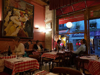 Atmosphère du Restaurant Cafe Med à Paris - n°5