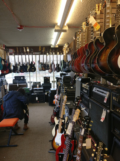 Guitar stores Seattle