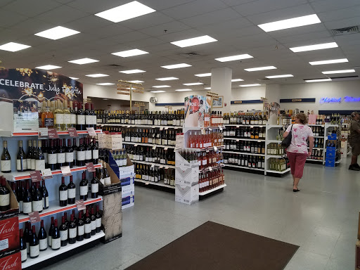 Liquor Store «Fine Wine & Good Spirits», reviews and photos, 275 Main St, Exton, PA 19341, USA