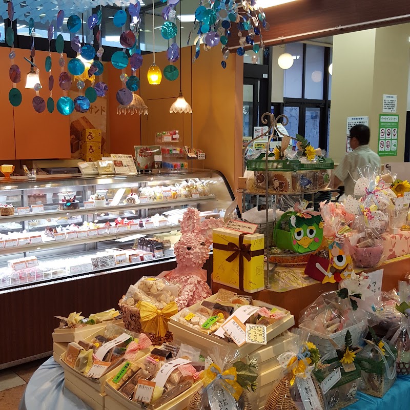 沖縄宝島 あっぷるタウン店 沖縄県那覇市おもろまち ギフト雑貨ショップ グルコミ