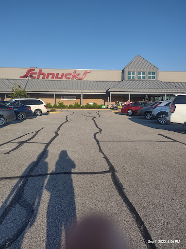 Grocery Store «Schnucks», reviews and photos, 2222 Troy Rd, Edwardsville, IL 62025, USA
