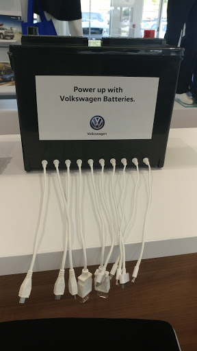 Used Car Dealer «Lithia Volkswagen of Des Moines», reviews and photos, 5200 Merle Hay Rd, Johnston, IA 50131, USA