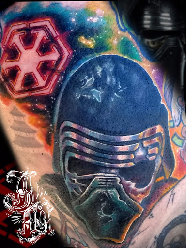 Explore eye tattoo ideas for guys, creative tattoo ideas in Lombard, available at New Hope Tattoo