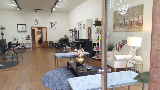 Hair Salon «Le Salon - Hair Salon & Beauty Salon», reviews and photos, 1944 Bonita Ave, Berkeley, CA 94704, USA
