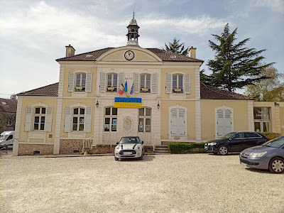 Mairie à Gouvernes