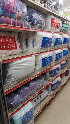 Dollar Store «FAMILY DOLLAR», reviews and photos, 276 Main St, City of Orange, NJ 07050, USA