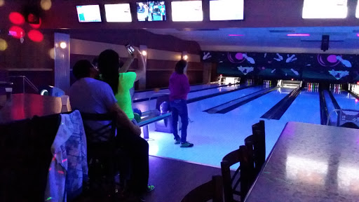 Bowling Alley «Thunder Alley XL & Big Thunder Mini Golf», reviews and photos, 1401 US-169, Grand Rapids, MN 55744, USA
