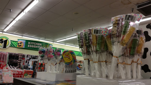 Dollar Store «Dollar Tree», reviews and photos, 8040 Glen Ln, Eden Prairie, MN 55344, USA